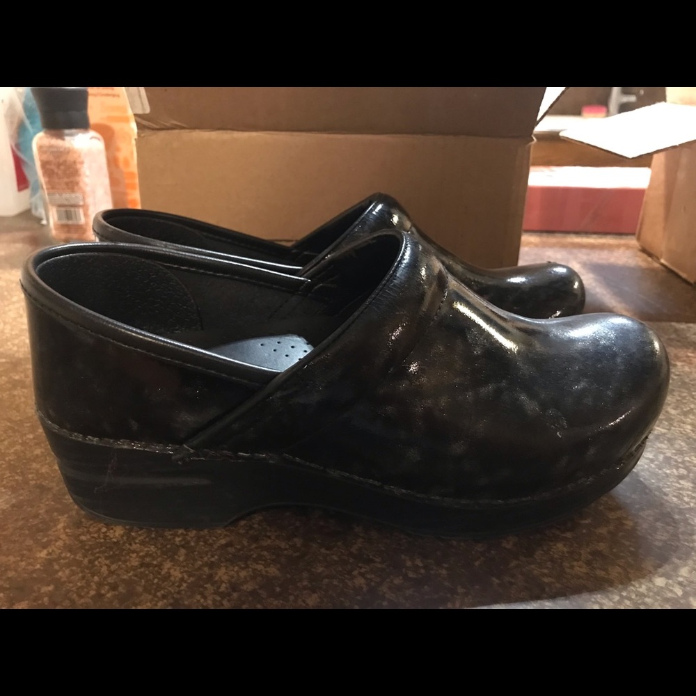 Size 37 patent Dansko clog